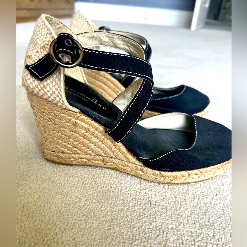 Bettye Muller Katy Bis Espadrille Wedges size 41